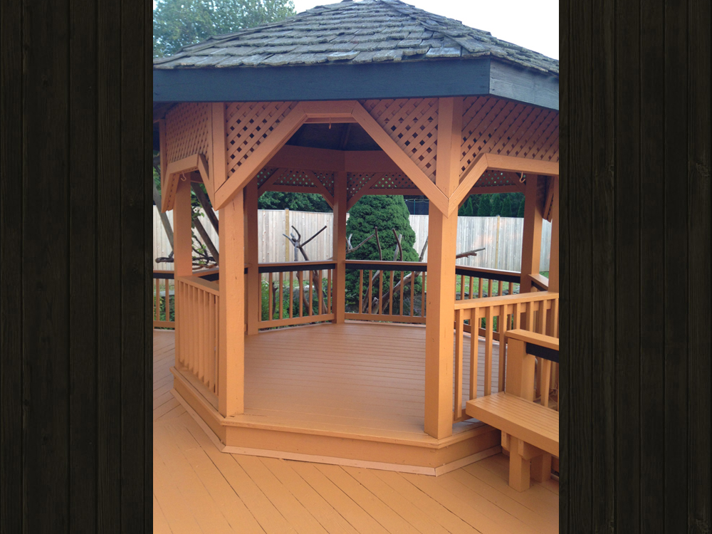 Cedar Naturaltone SC533 and Black