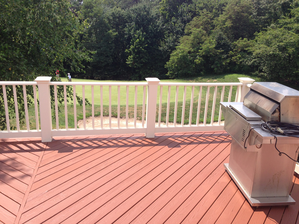 Deck Cherryw & White Manassass